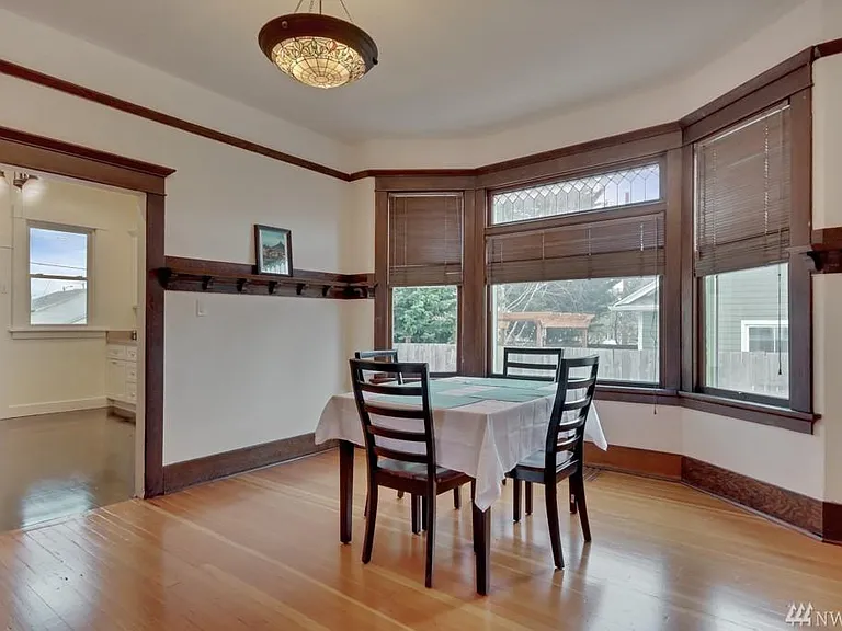 3109 S 7th St — Photo 10