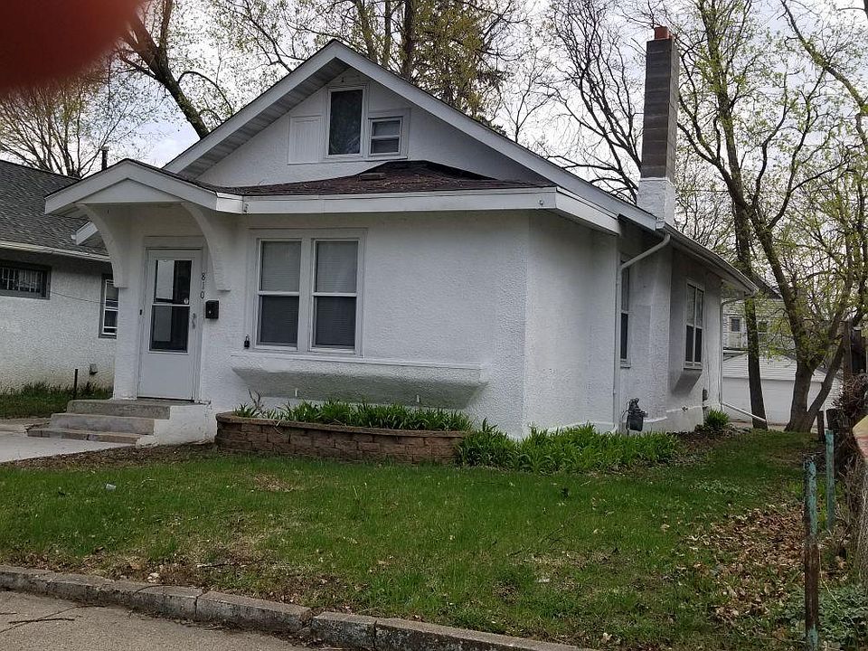 1st image of 810 Newton Ave N