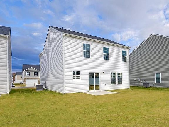 4th image of 2542 Lily Dr