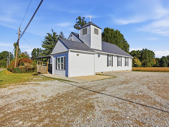 4th image of 3072 Lakin Chapel Rd