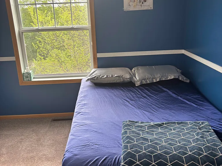 Kids bedroom 2 upper level