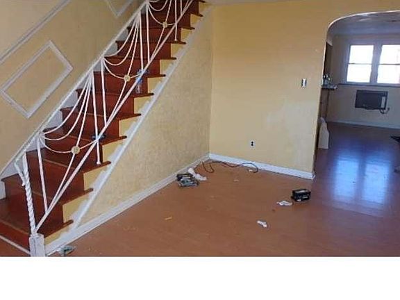 4th image of 4326 Malta St