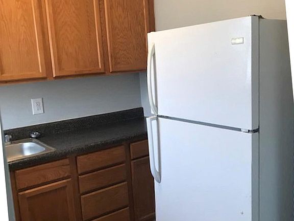 3rd image of 1828 N 21st St #1822B