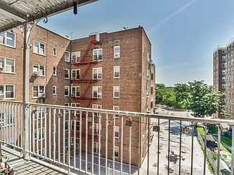 Sold by Robert E. Hill 