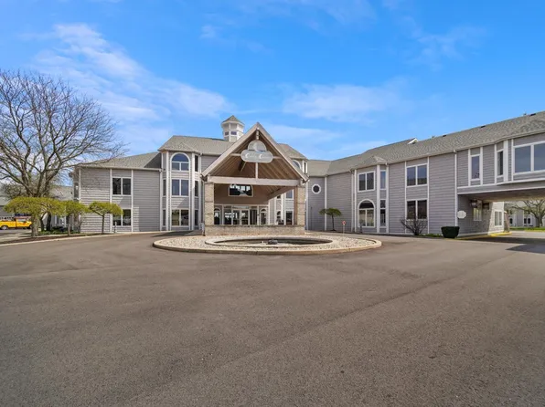 319 E Jefferson St #236, Culver, IN 46511