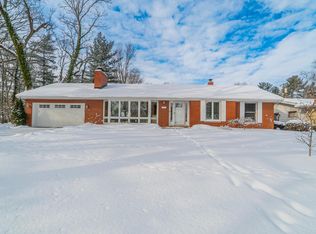 1008 N Roeske Trl, Pottawattamie Park, IN 46360