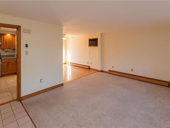 5th image of 25 Lewis Ln