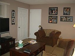3rd image of 1775 Mooreland Dr
