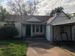 1718 S 13th St, Chickasha, OK 73018