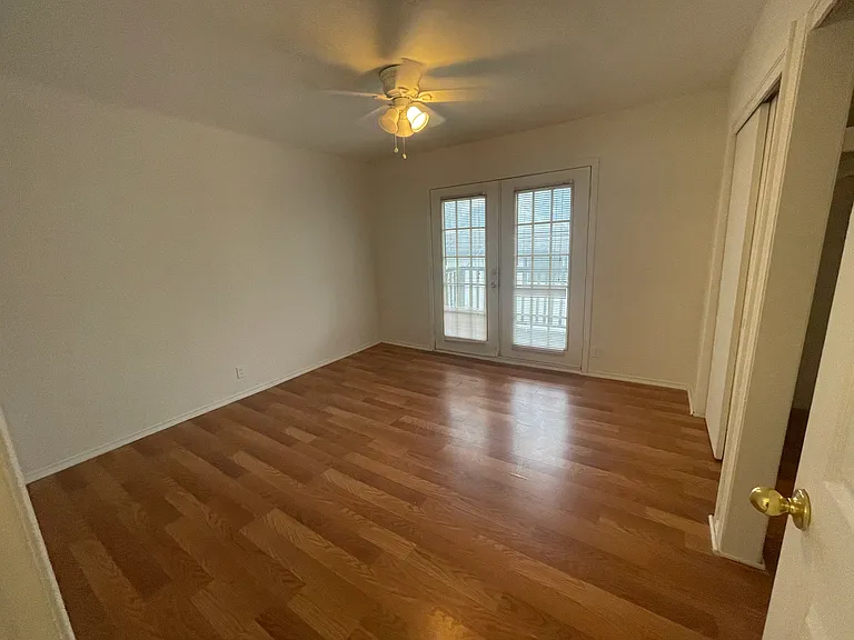 5827 Reiger Ave #203 — Photo 12
