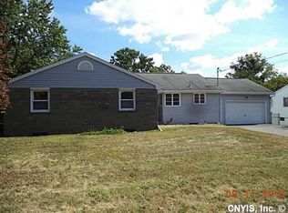 102 Dunlap Dr, Syracuse, NY 13214