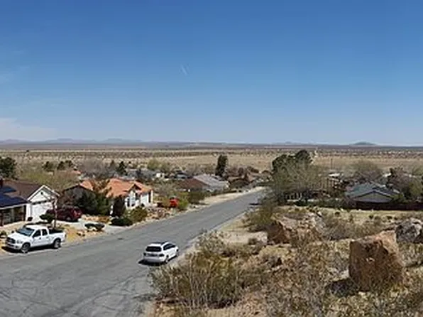 17804 Biglake Ave, Lake Los Angeles, CA 93591