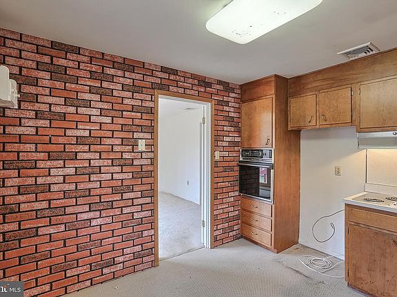 4th image of 4502 Coventry Rd