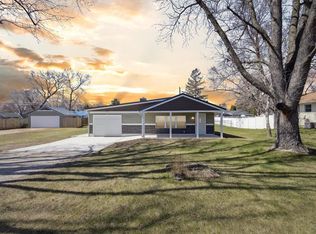 1730 S Grant Ave, Janesville, WI