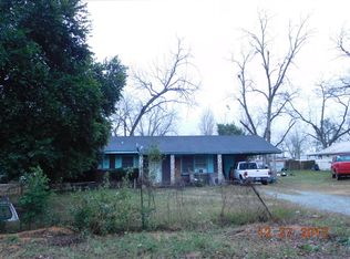 122 Coleman Dr, Lyons, GA 30436
