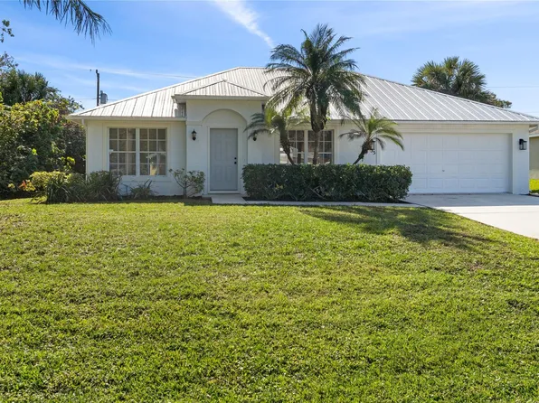 1055 18th St SW, Vero Beach, FL 32962