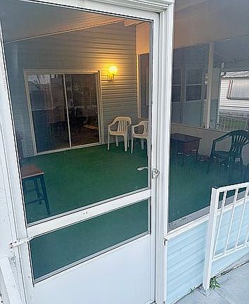3rd image of 5030 Roanoke St