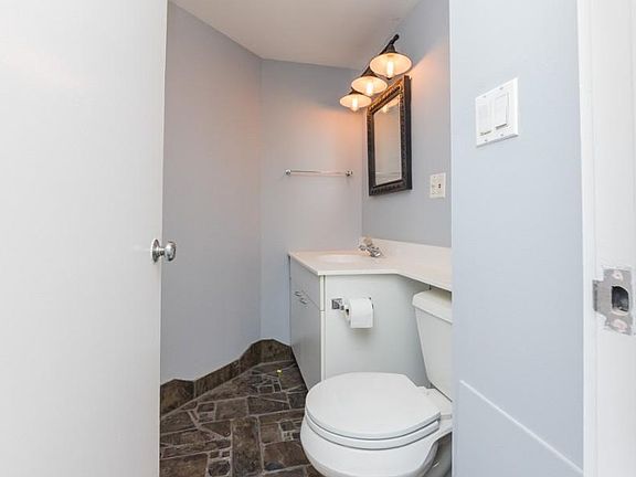 2nd image of 2650 W Belden Ave #1211