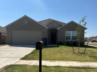 1214 Chuck Wagon Dr, El Reno, OK 73036