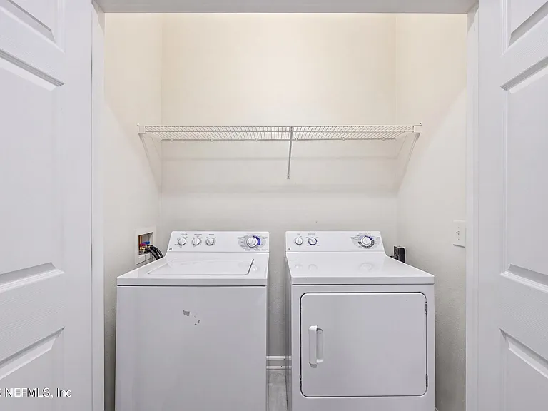7801 Point Meadows Dr #1402 — Photo 3