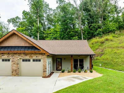 1129 Traders Walk, Johnson City, TN, 37601