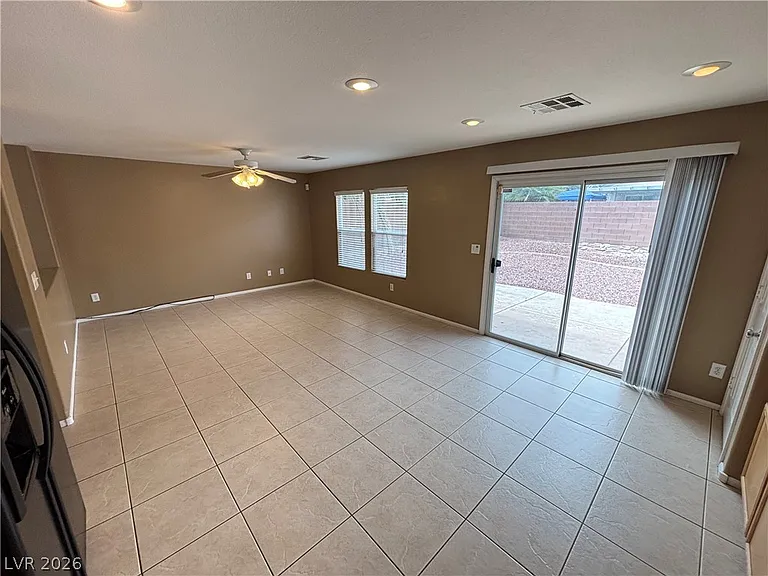 5052 Diamond Ranch Ave #0 — Photo 17