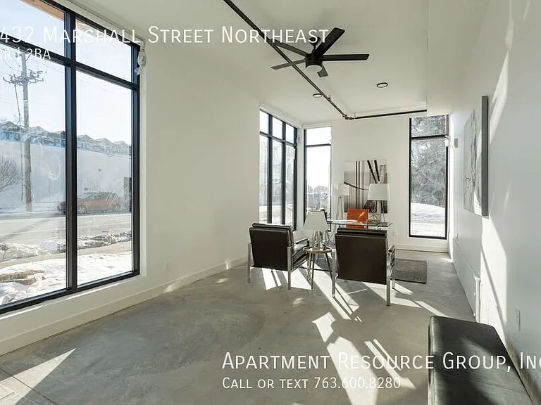 1432 Marshall St NE — Photo 18