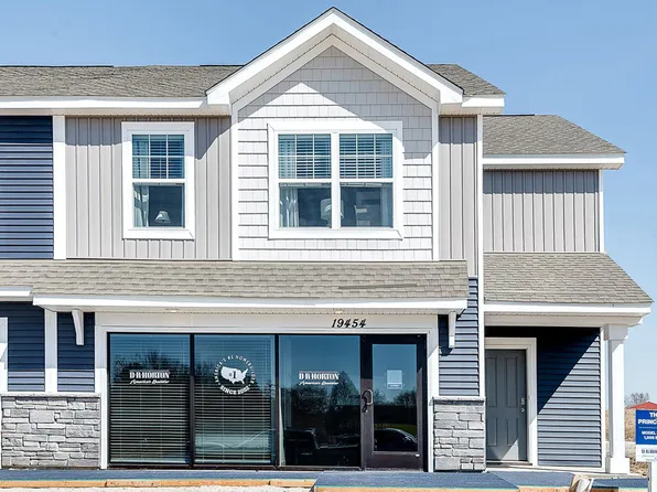 The Princeton Plan, Grass Lake Preserve Twin Homes