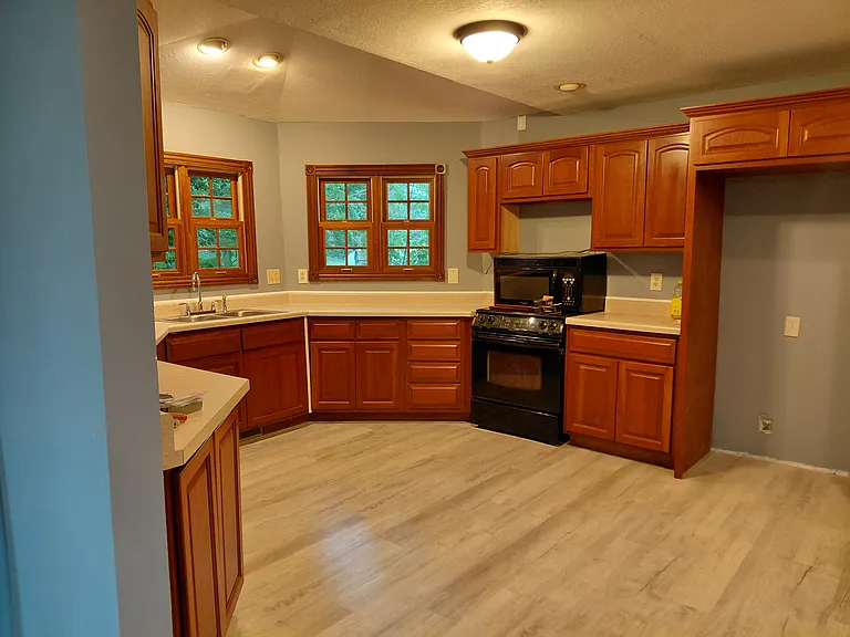 619 Arthur Ct — Photo 21