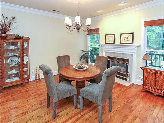 The heart of this home is the charming morning room and kitc