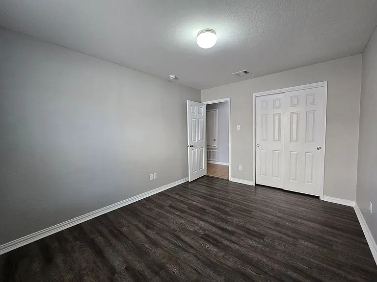 2609 Red Fern Dr — Photo 20