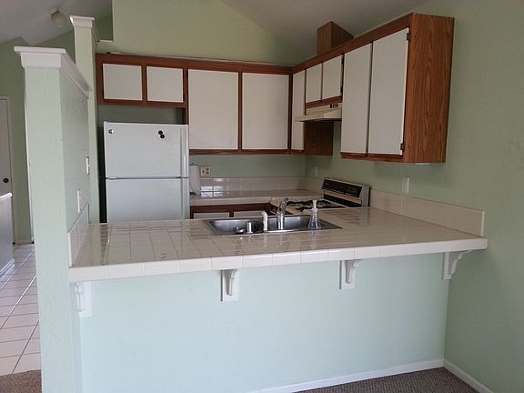 4th image of 605 S Myers St Unit 6