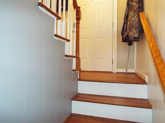 5th image of 816 Peterson Ln