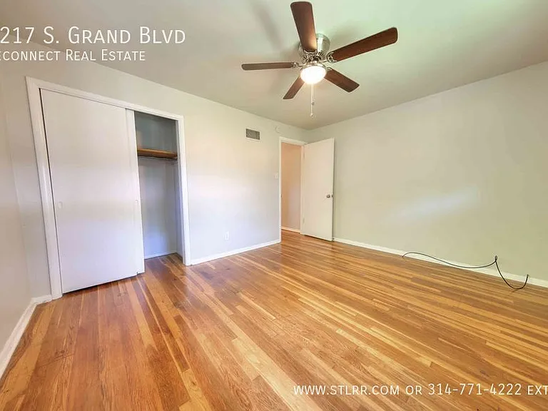 5217 S Grand Blvd — Photo 17