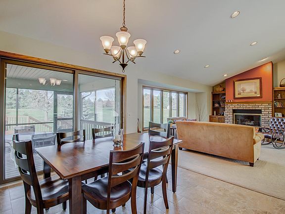 5th image of 2891 Jeremy St NW