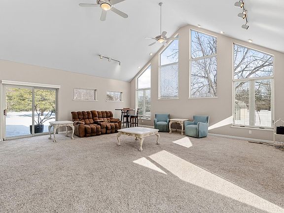 4th image of 4520 Shepherds Way