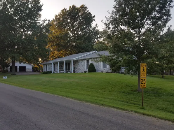 144 Steve Rodgers Ave, Benton, MO 63736