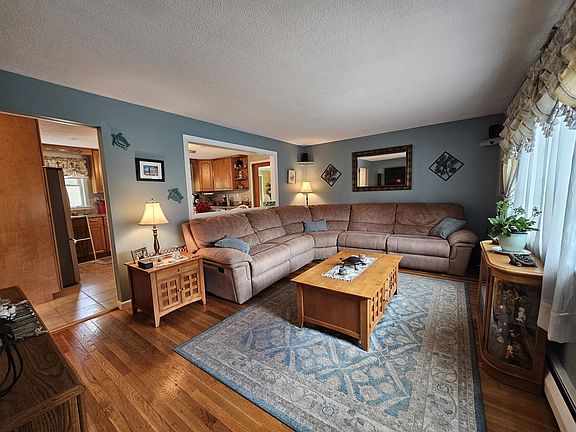 5th image of 12 Elmer Drive