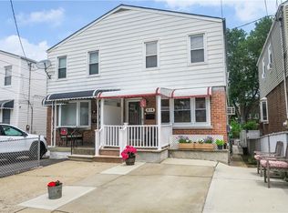 214 Throggs Neck Blvd, Bronx, NY 10465