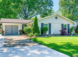 2320 Saratoga Dr, Evansville, IN 47715