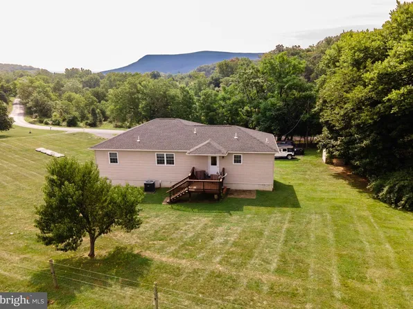 2323 Battlefield Rd, Fishers Hill, VA 22626