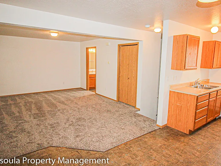 McDonald Ave Apts. — Photo 13