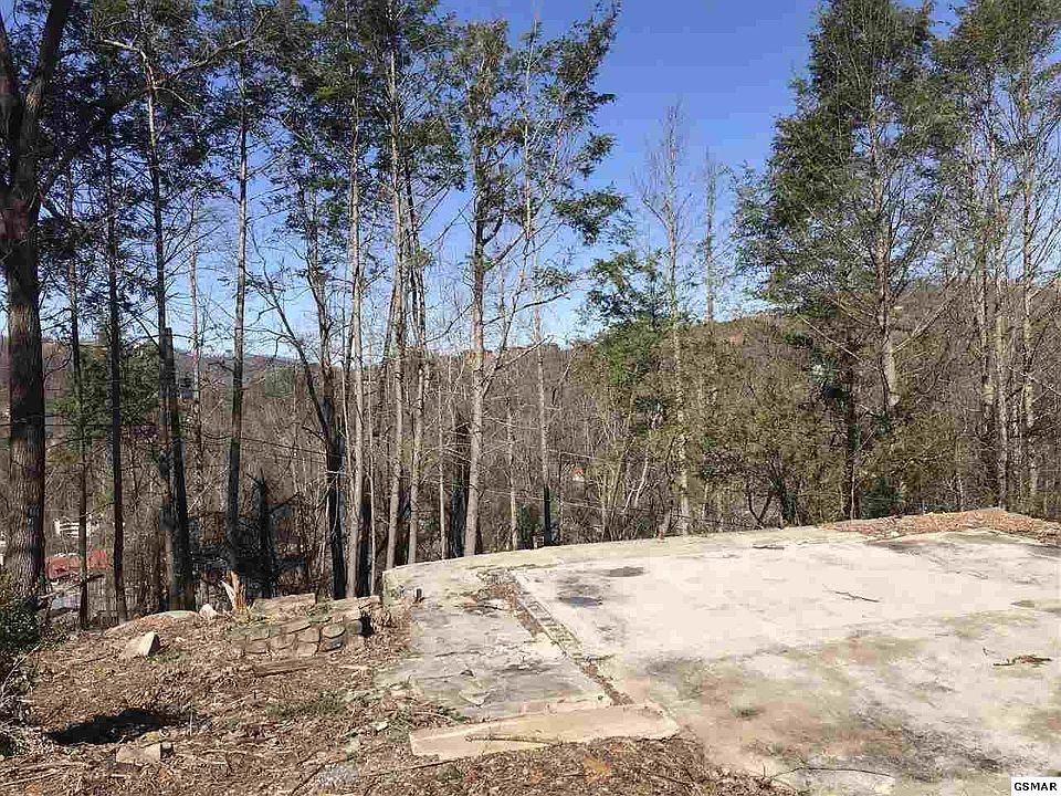 1st image of 341 Silverbell Heights Ln