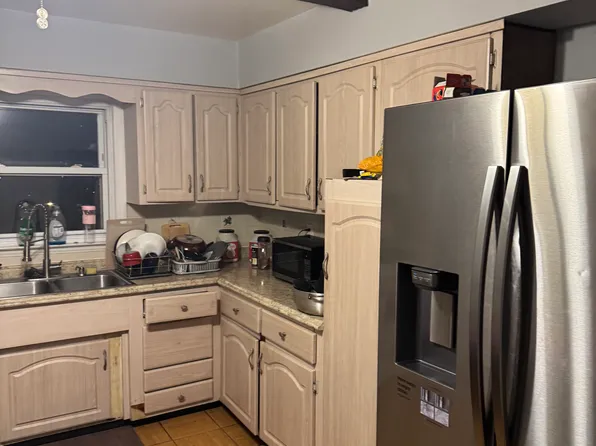 9119 Smith Avenue image 6 of 7