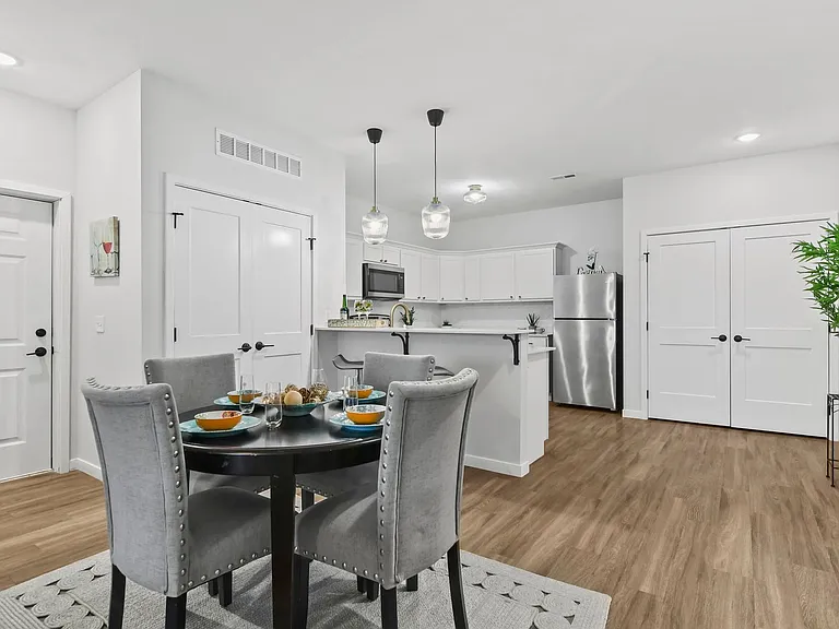 Ravina New Construction — Photo 51