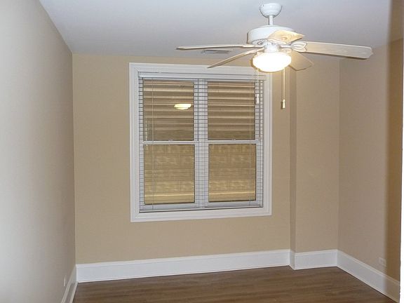 4th image of 2909 N Ashland Ave