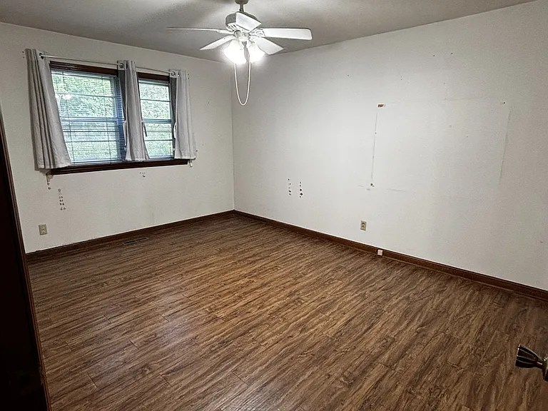 307 N Central Ave — Photo 5