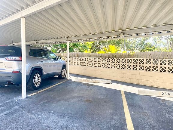 Carport 109 - included with rental