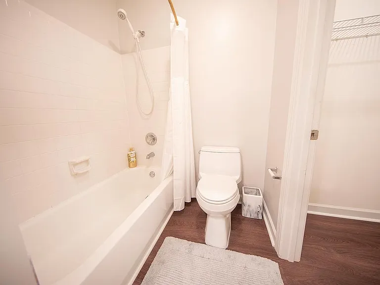 108 Cambay Ct — Photo 31