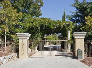 15700 Gum Tree Ln, Los Gatos, CA 95032